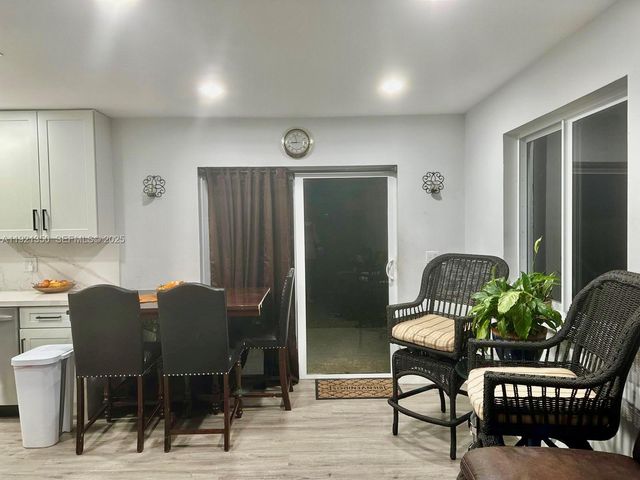 816 NW 8th St, Florida City, FL 33034