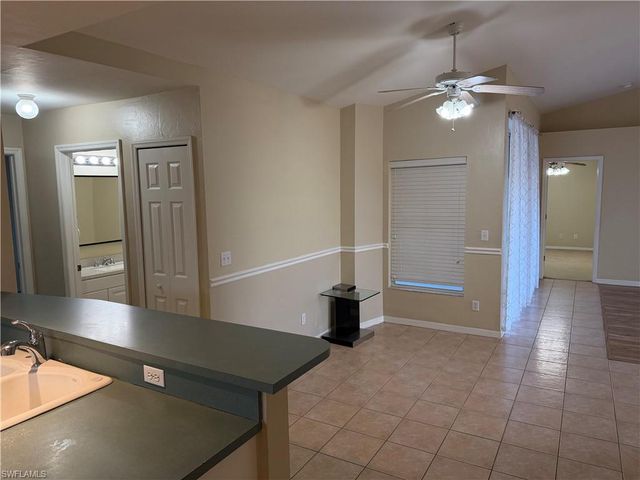 225 SE 4th TER, Cape Coral, FL 33990
