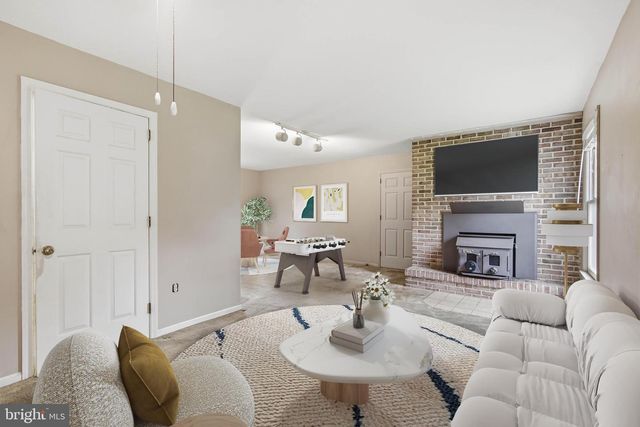 361 TEDDY AVE, Lancaster, PA 17601