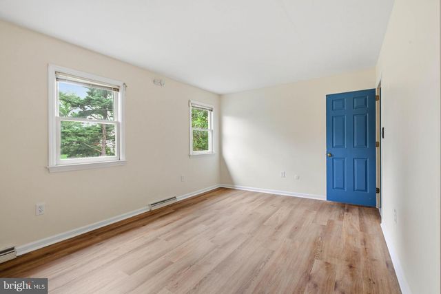 361 TEDDY AVE, Lancaster, PA 17601