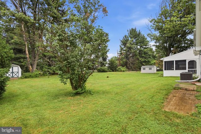 361 TEDDY AVE, Lancaster, PA 17601