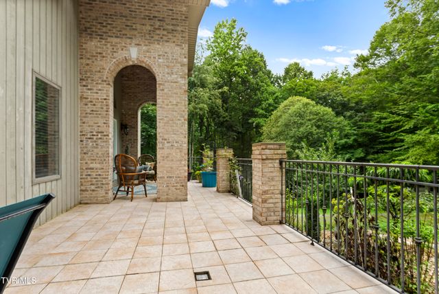 11980 Waterhouse Lane, Glade Spring, VA 24340