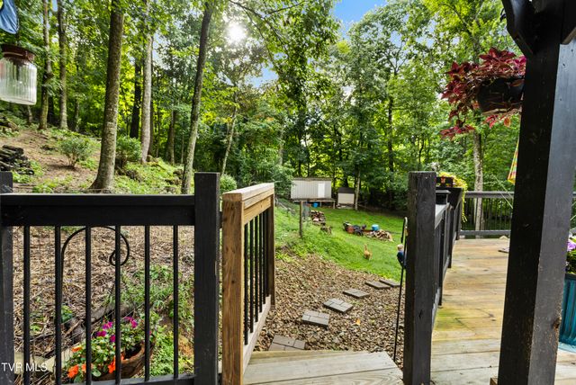 11980 Waterhouse Lane, Glade Spring, VA 24340