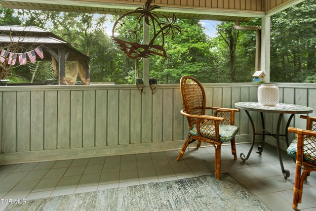 11980 Waterhouse Lane, Glade Spring, VA 24340