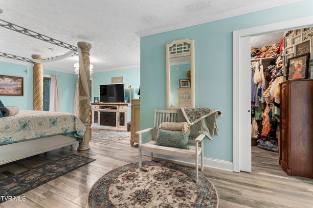 11980 Waterhouse Lane, Glade Spring, VA 24340