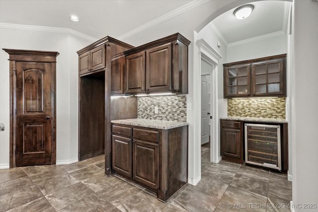 14303 N 35th East Avenue, Skiatook, OK 74070