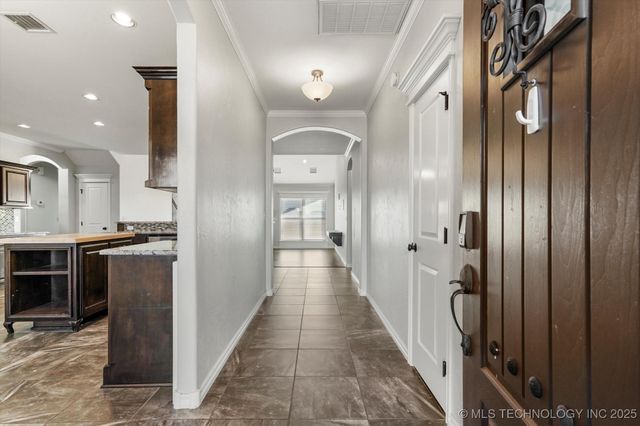 14303 N 35th East Avenue, Skiatook, OK 74070