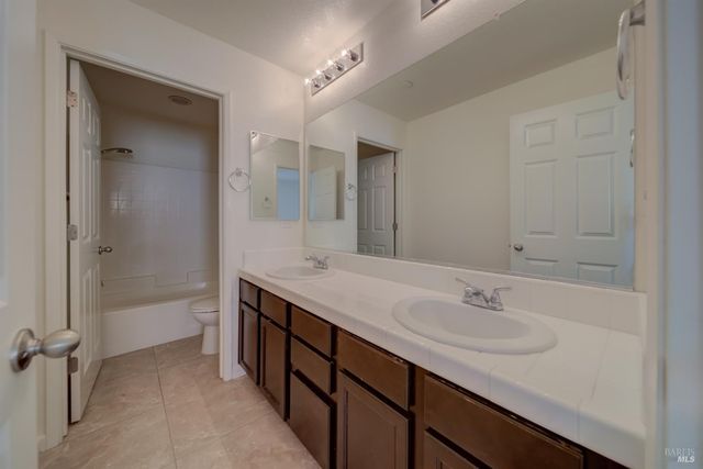 5206 Conley Ln, Fairfield, CA 94533