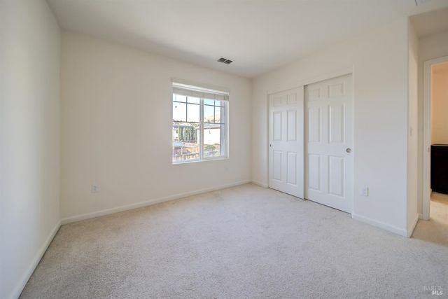 5206 Conley Ln, Fairfield, CA 94533