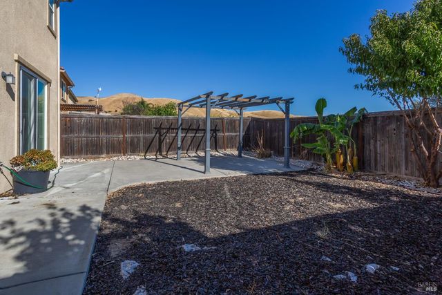 5206 Conley Ln, Fairfield, CA 94533