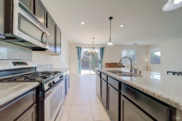 5206 Conley Ln, Fairfield, CA 94533