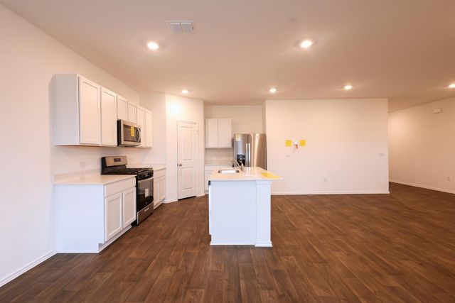 12306 Bulldogger BND, Mustang Ridge, TX 78610