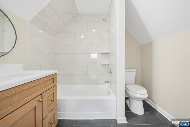 532 Ringwood Avenue C, Wanaque, NJ 07465