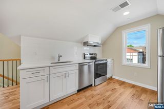 532 Ringwood Avenue C, Wanaque, NJ 07465
