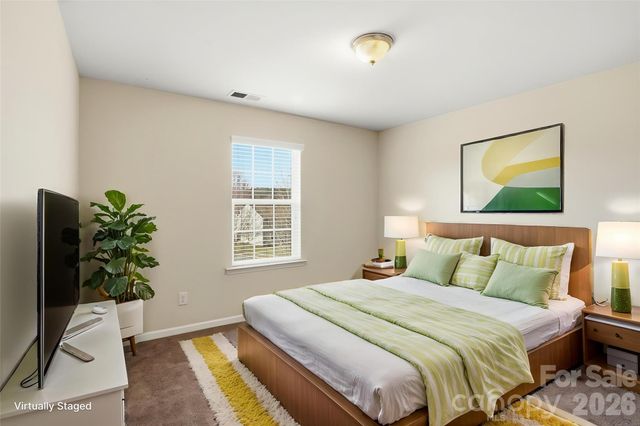 7133 Kinley Commons Lane, Charlotte, NC 28278