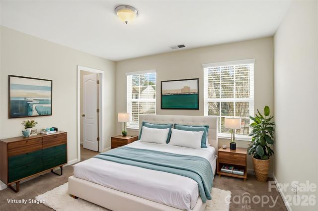 7133 Kinley Commons Lane, Charlotte, NC 28278