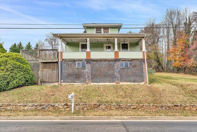 3147 Garden City BLVD, Roanoke, VA 24014