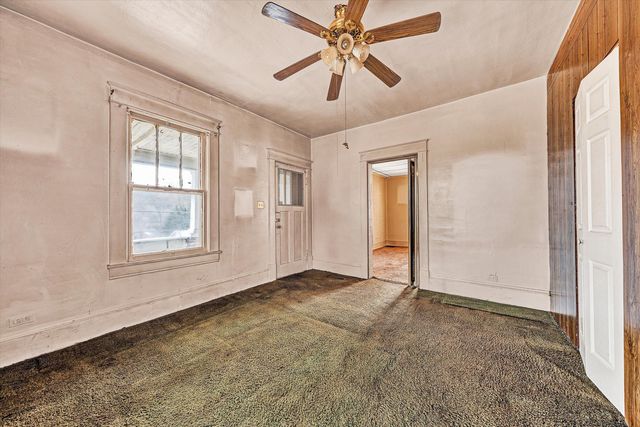 3147 Garden City BLVD, Roanoke, VA 24014