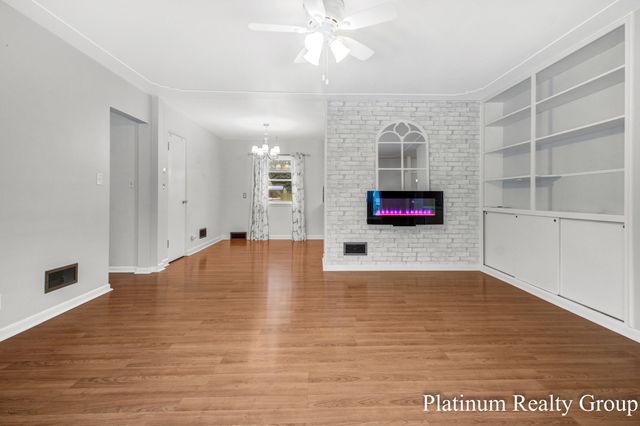 3463 McCracken Street, Norton Shores City, MI 49441