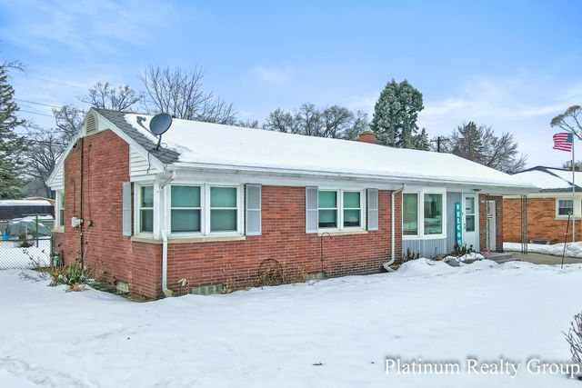 3463 McCracken Street, Norton Shores City, MI 49441