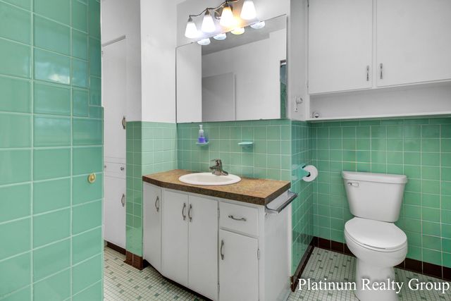 3463 McCracken Street, Norton Shores City, MI 49441