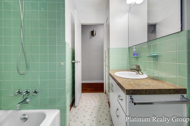 3463 McCracken Street, Norton Shores City, MI 49441