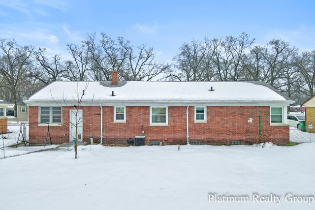 3463 McCracken Street, Norton Shores City, MI 49441