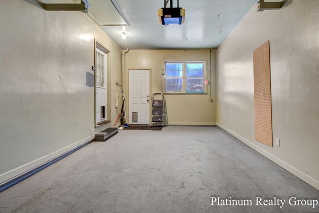 3463 McCracken Street, Norton Shores City, MI 49441