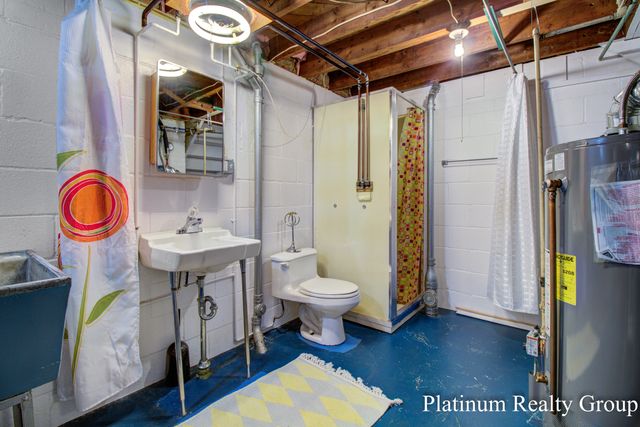 3463 McCracken Street, Norton Shores City, MI 49441