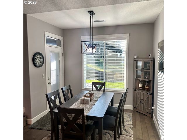 731 N 47TH Ave, Ridgefield, WA 98642