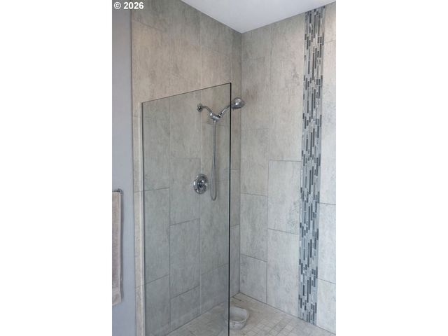 731 N 47TH Ave, Ridgefield, WA 98642