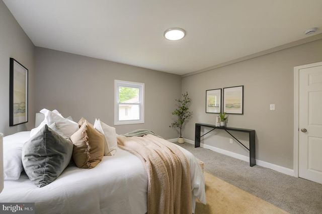 4904 DELAWARE ST, College Park, MD 20740