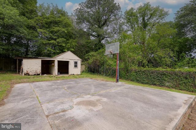 4904 DELAWARE ST, College Park, MD 20740