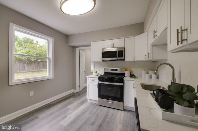 4904 DELAWARE ST, College Park, MD 20740