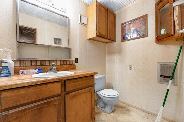 405 Oak View Rd, Newcastle, CA 95658