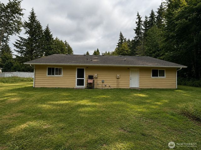 24810 24808 78th Avenue E, Graham, WA 98338