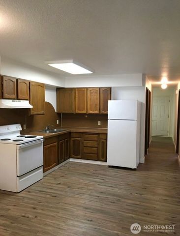 24810 24808 78th Avenue E, Graham, WA 98338