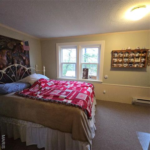 1833 Opeechee Beach Road, Pacific, MO 63069