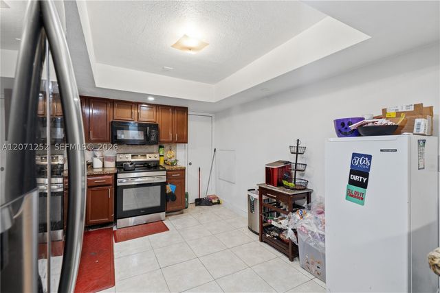 7636 Alhambra Blvd, Miramar, FL 33023