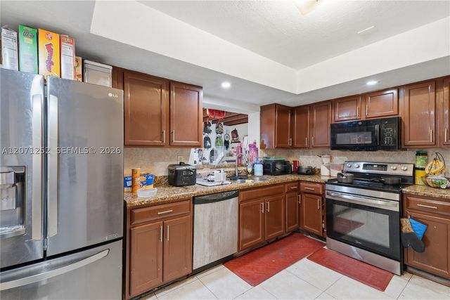 7636 Alhambra Blvd, Miramar, FL 33023