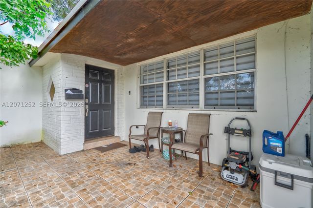 7636 Alhambra Blvd, Miramar, FL 33023