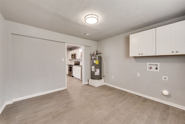 8033 Downe Drive, White Settlement, TX 76108