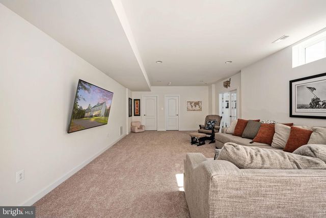 301 KINGDOM DR, Fredericksburg, VA 22406