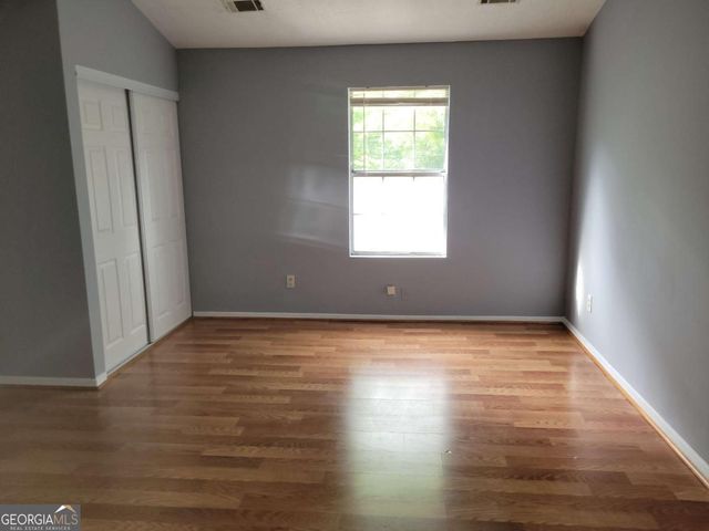 457 Prince Of Wales, Stone Mountain, GA 30083