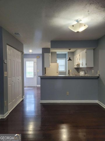 457 Prince Of Wales, Stone Mountain, GA 30083