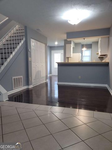 457 Prince Of Wales, Stone Mountain, GA 30083