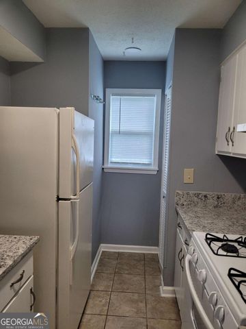 457 Prince Of Wales, Stone Mountain, GA 30083