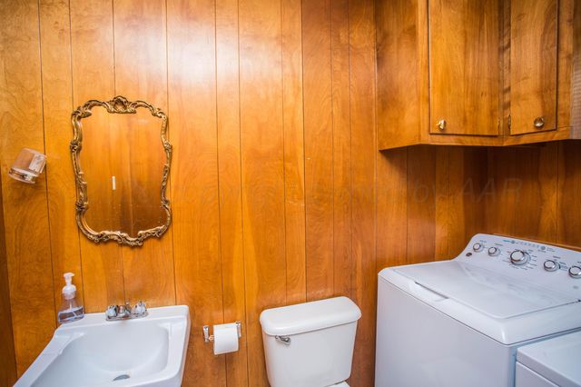 73 Houston Road, Tulia, TX 79088