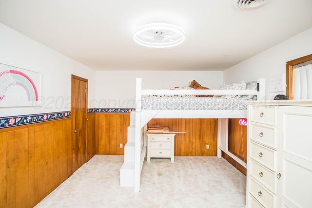 73 Houston Road, Tulia, TX 79088