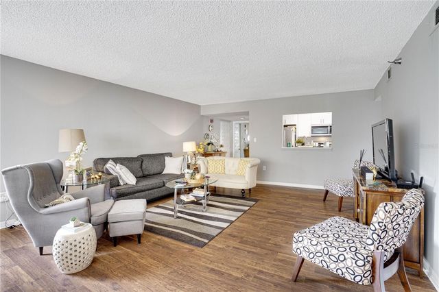 204 QUAYSIDE CIRCLE 201, Maitland, FL 32751